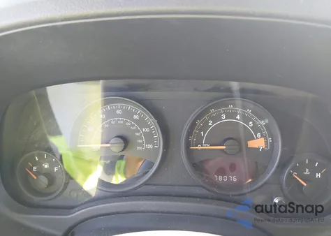 2014 Jeep Patriot Sport z USA, uszkodzony, nr VIN 1C4NJRBB5ED728502